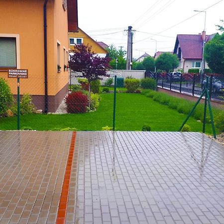 Privat Velvet Guest House Turcianske Teplice Bagian luar foto